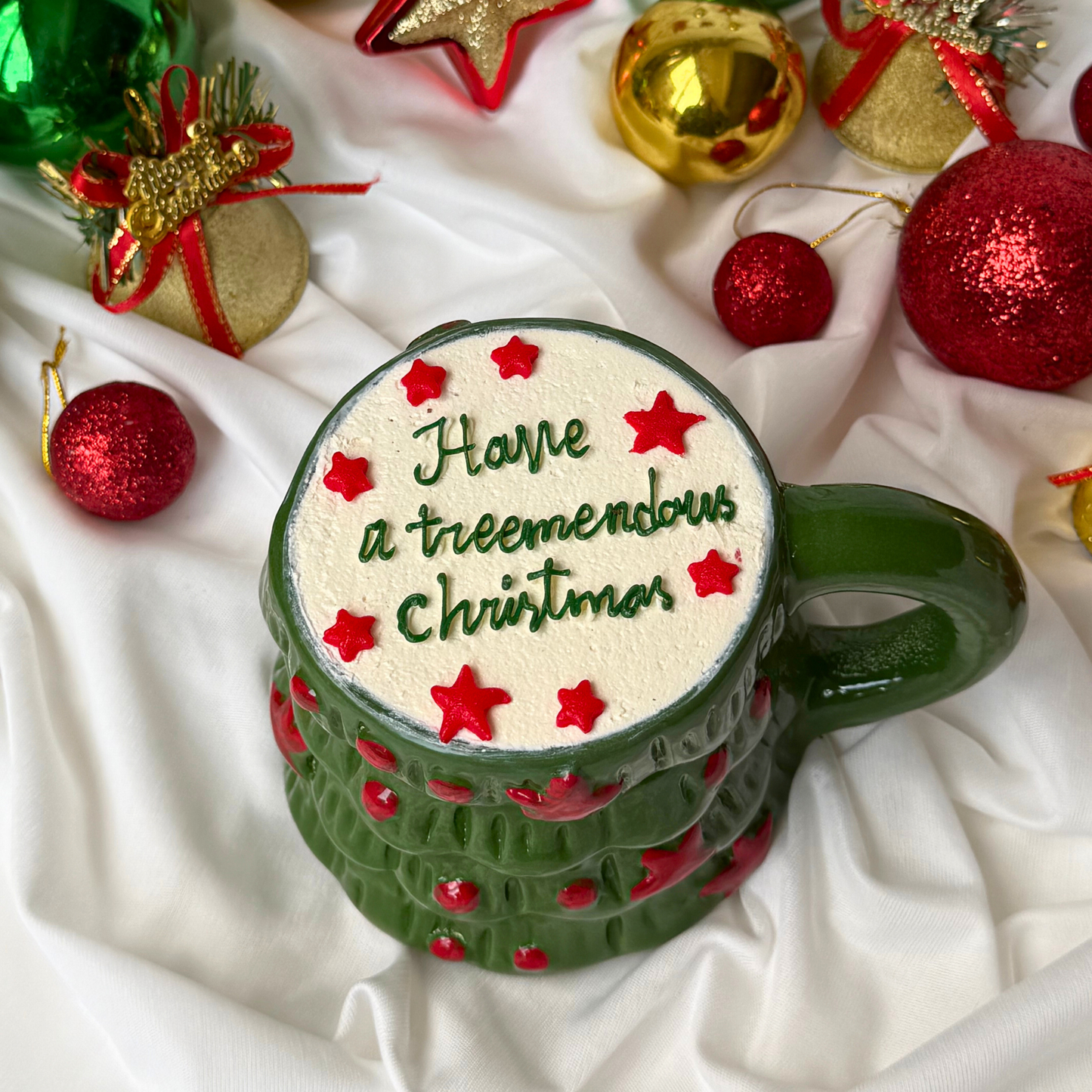 Mugnificent Treemendous Christmas Cake