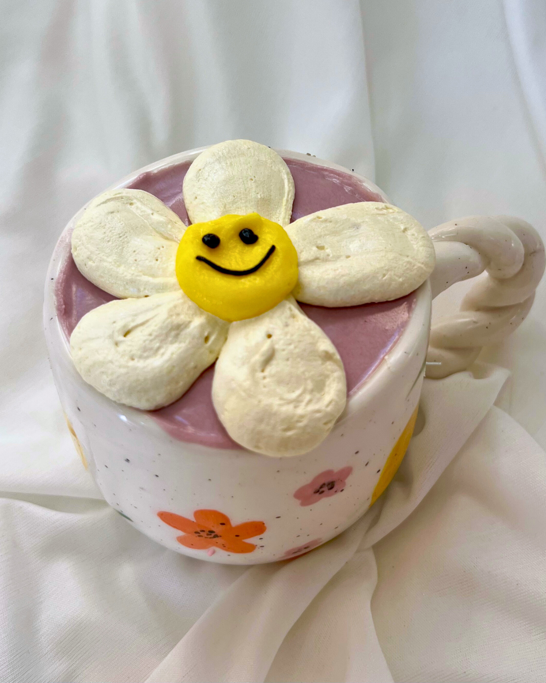 Its A Full Daisy Mugnificent Cake
