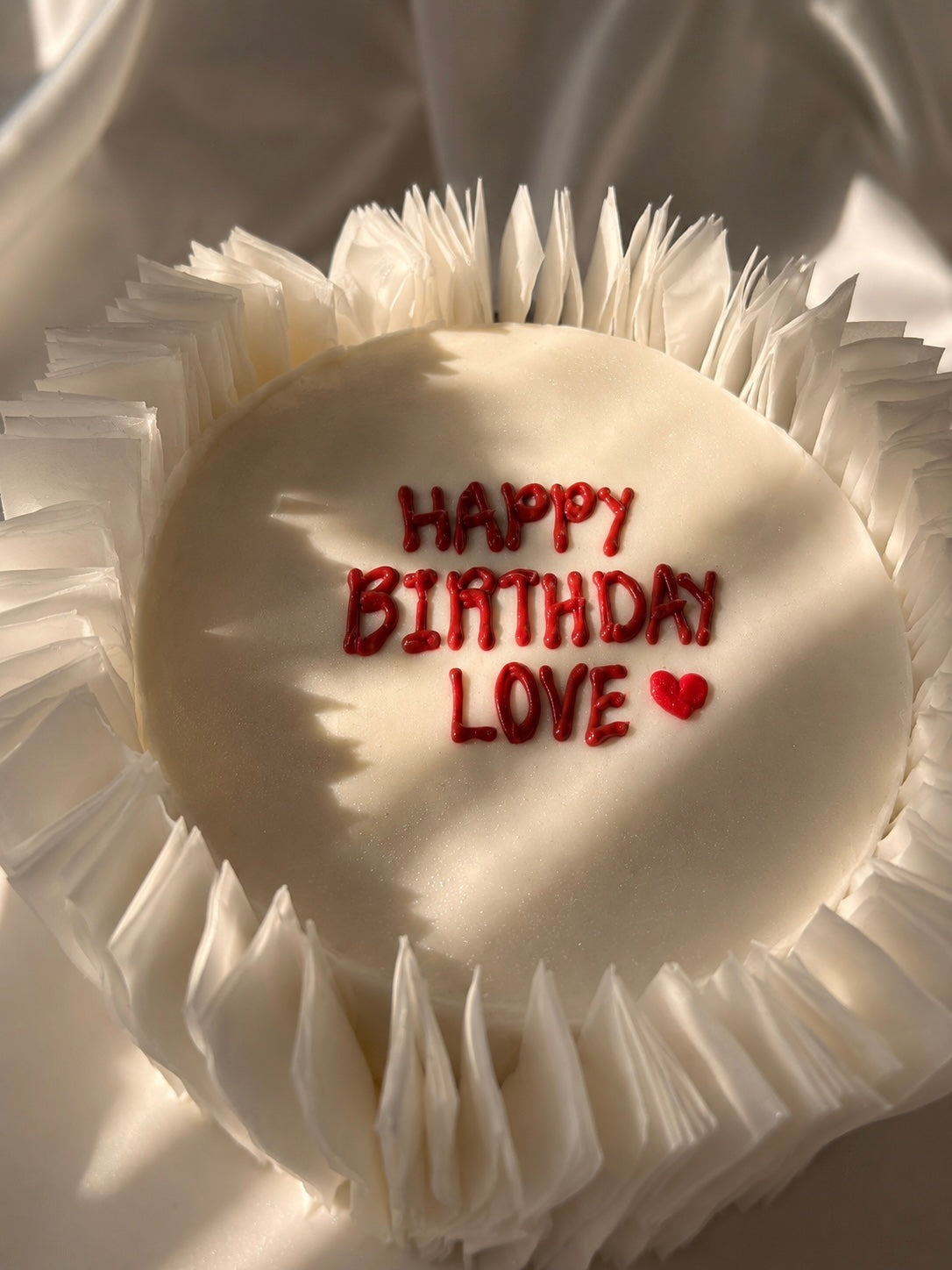 Dreamy Ruffles Cake