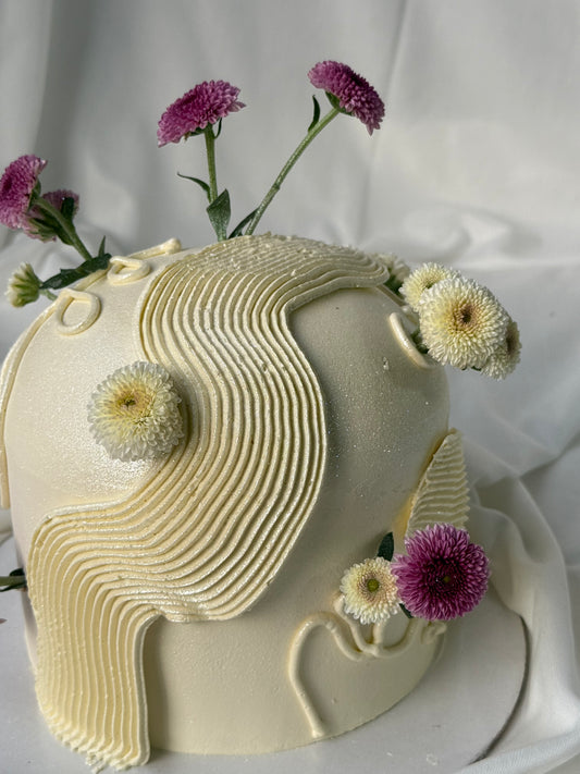 Golden Wave Floral Cake