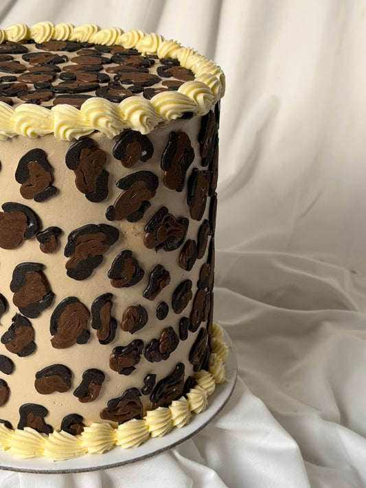 Leo Cake