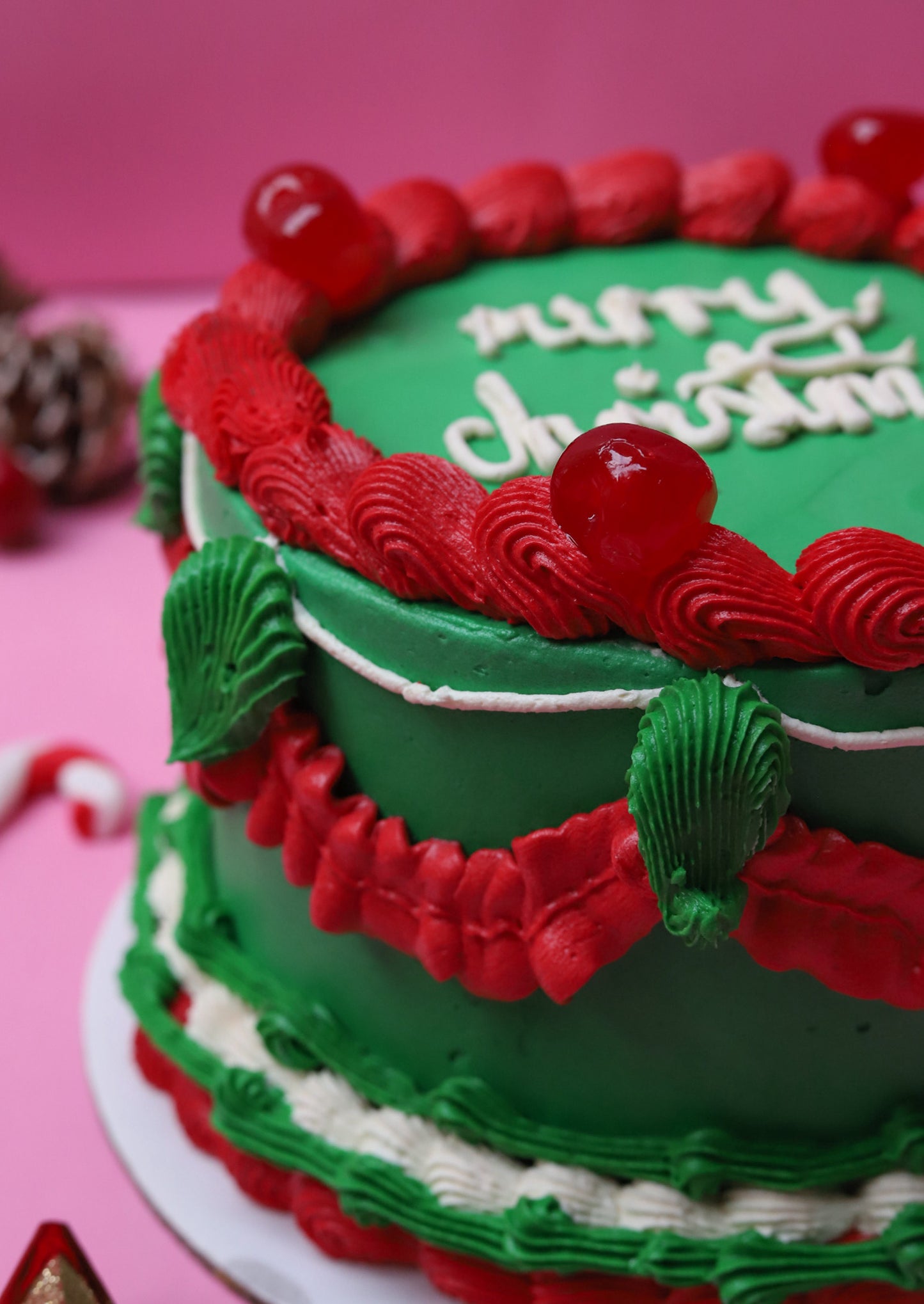 Vintage Green Christmas Cake!
