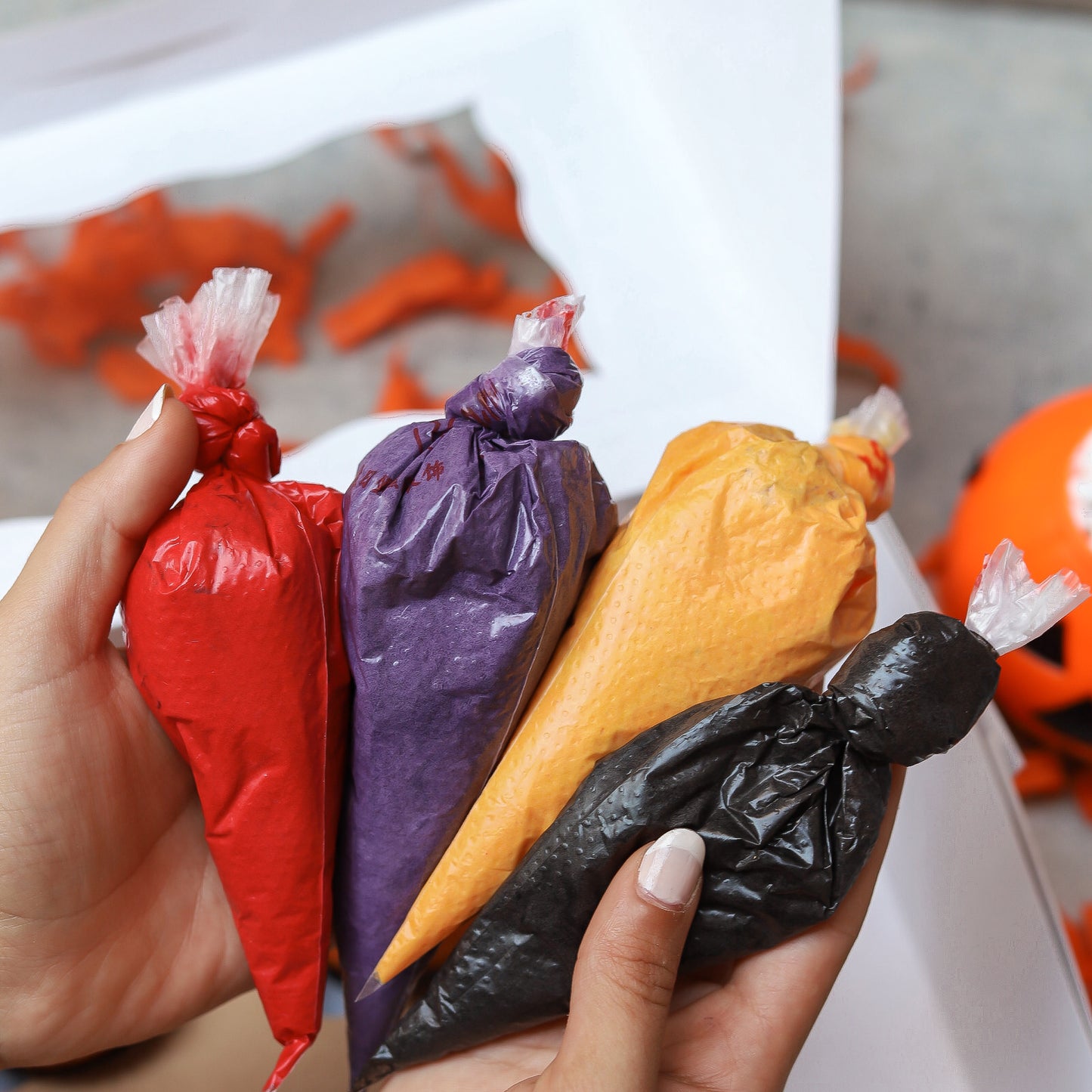 Halloween Cupcake Kits!💀