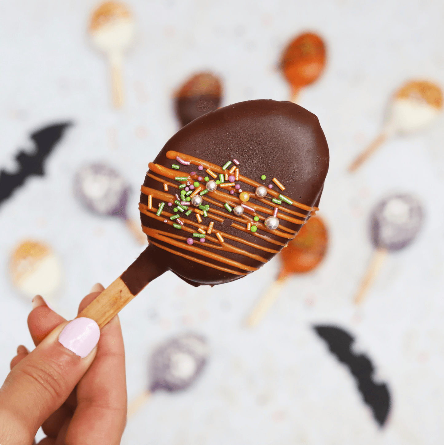 Halloween Cake Popsicles! - Nino’s Bakery