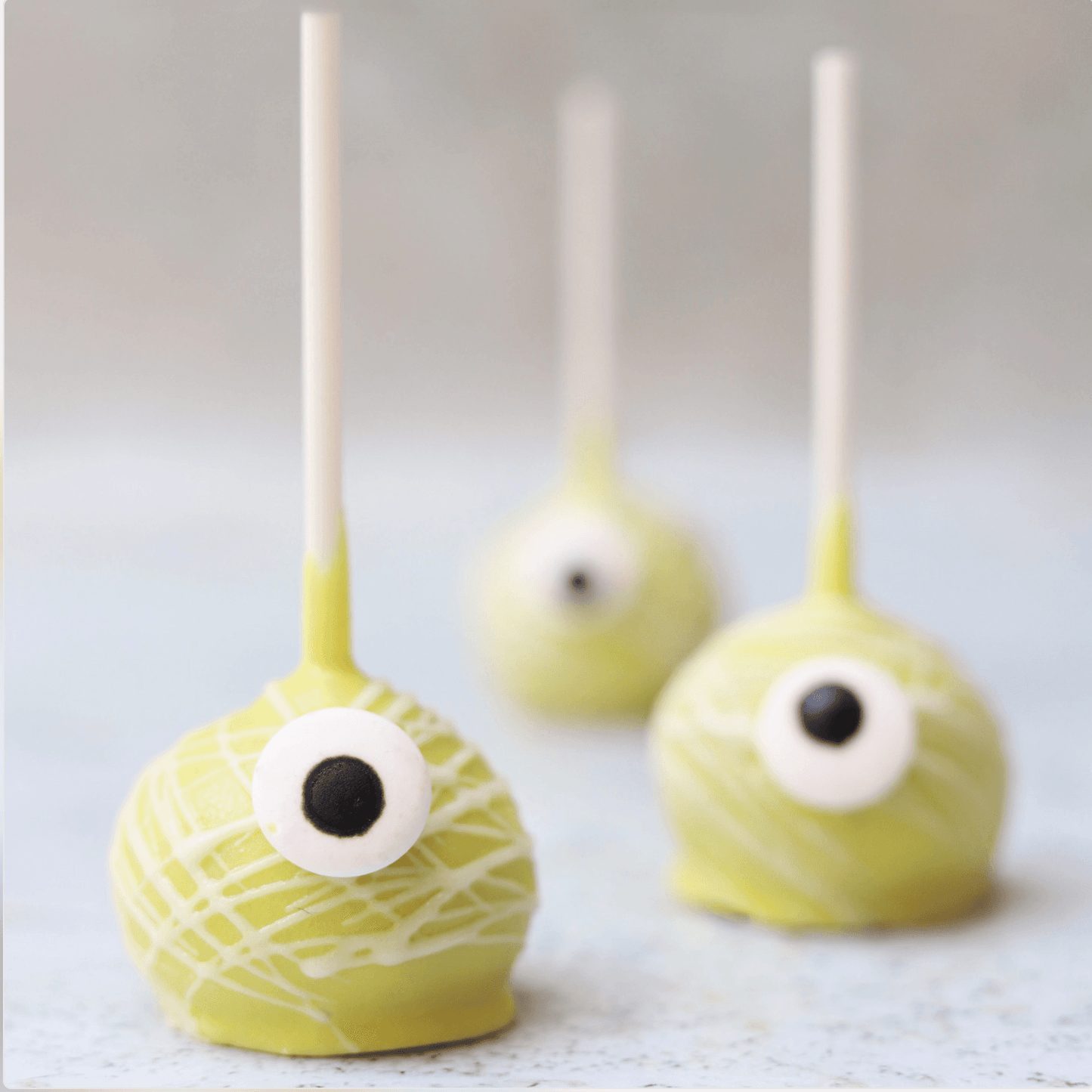 Halloween Cake Pops! - Nino’s Bakery