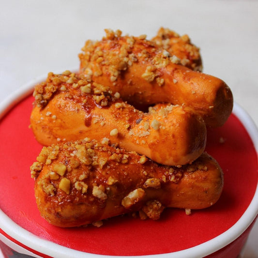 KFC Bucket Cake! - Ninoβs Bakery