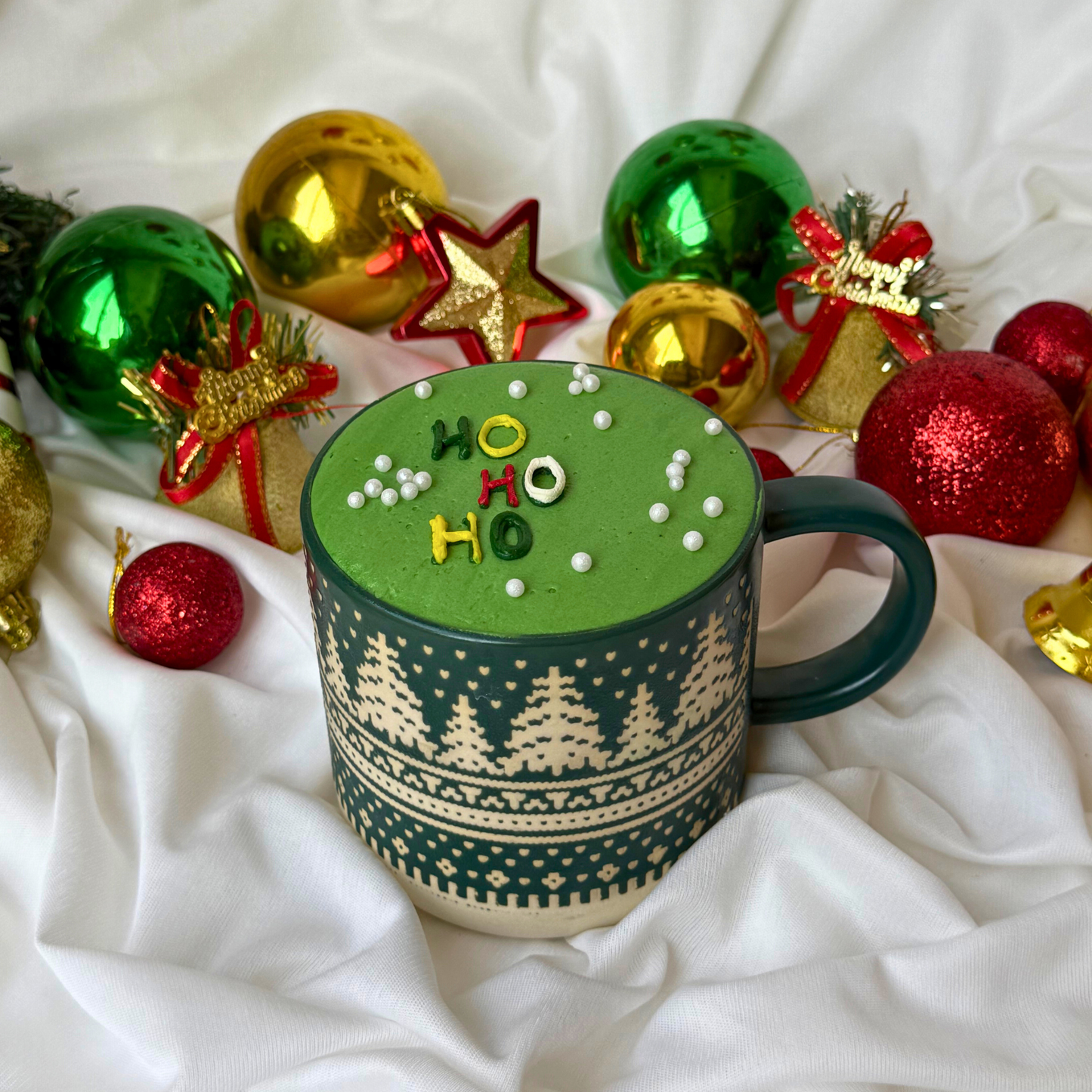 Mugnificent Winter Evergreen