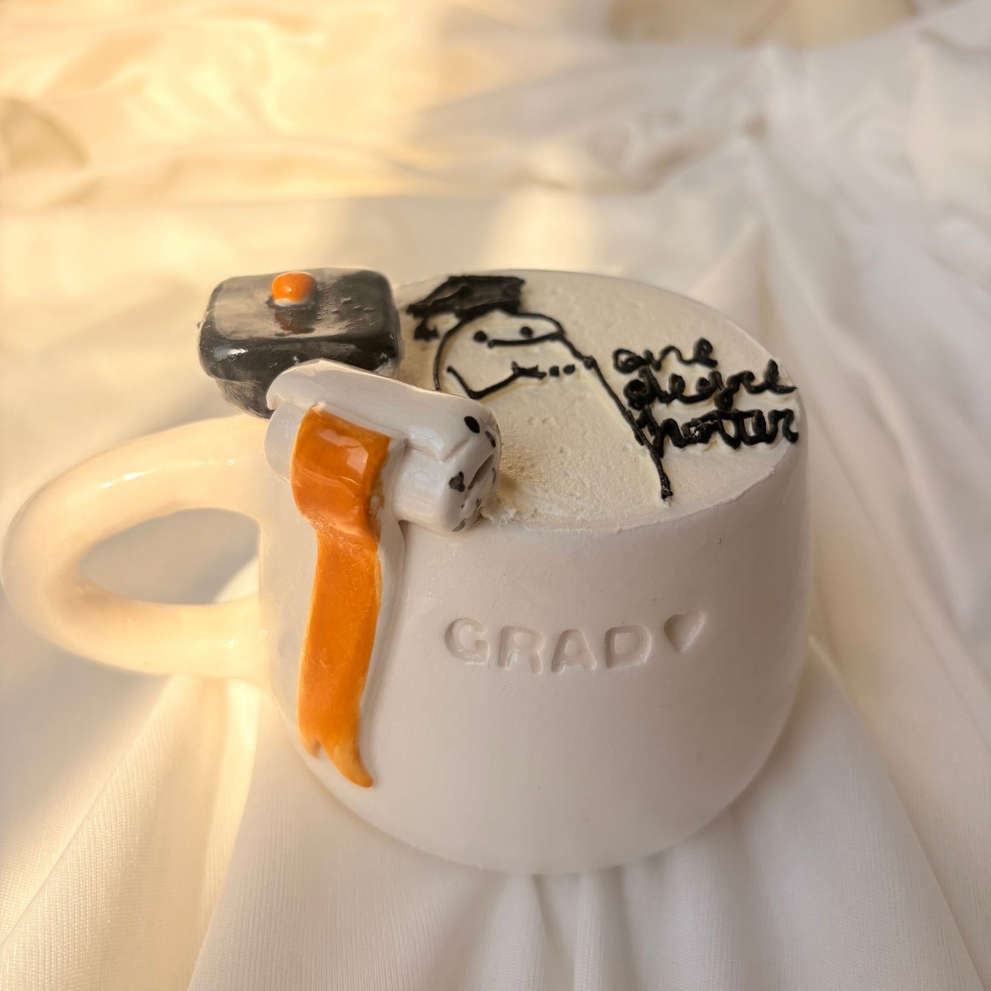 A Degree Hotter Mugnificent Cake 🎓☕✨