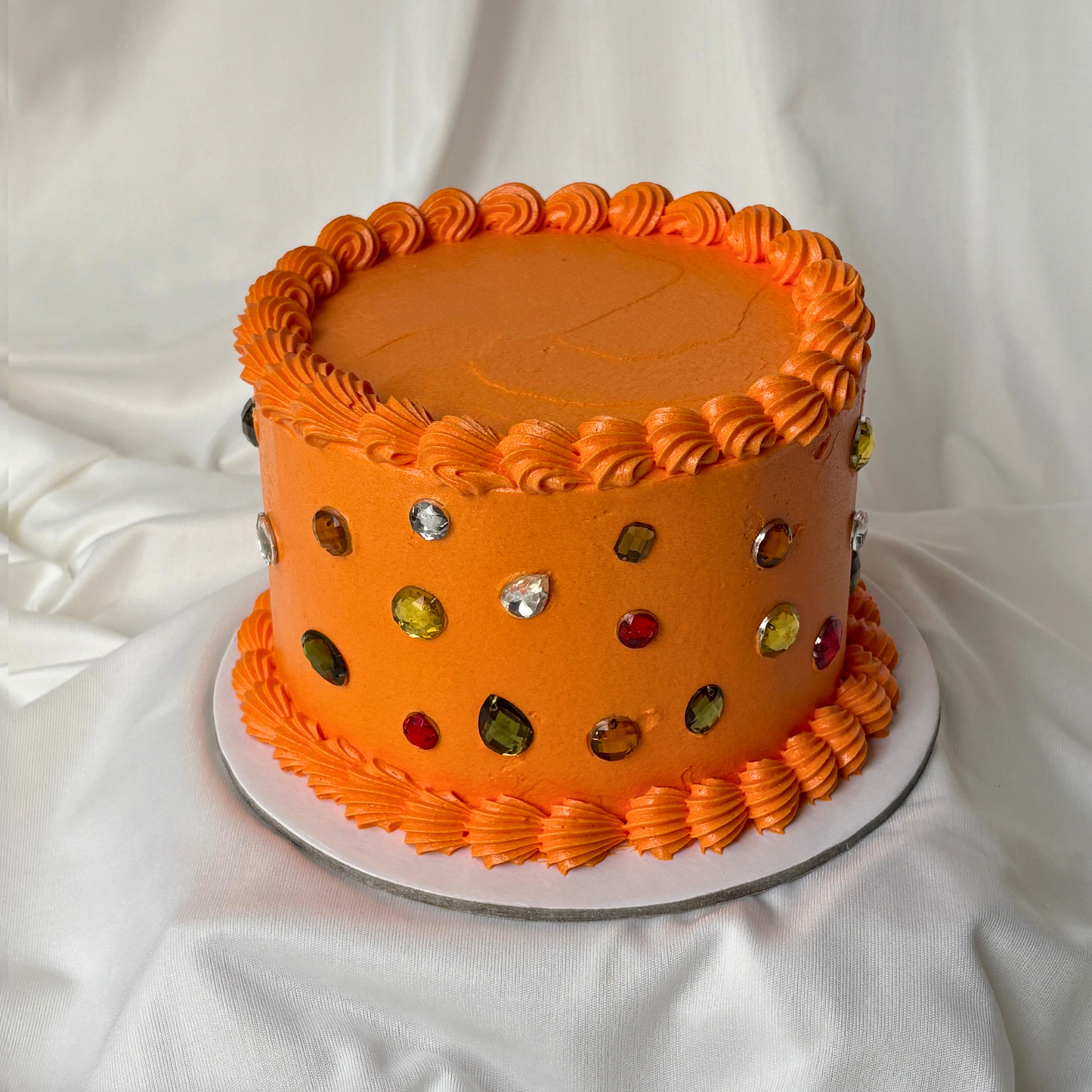 ✨ The Rhinestone Showstopper Cake – Show Girl Collection ✨