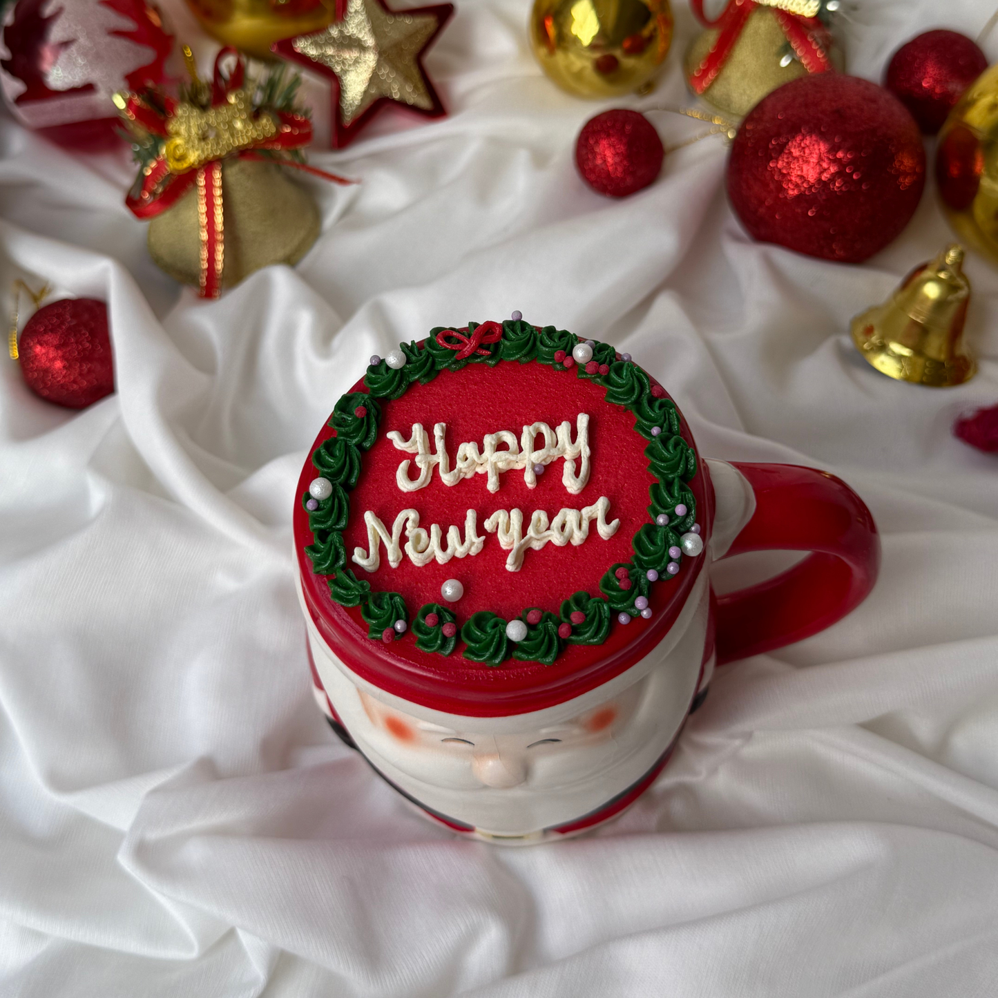 Mugnificent Santa – New Year Cheer