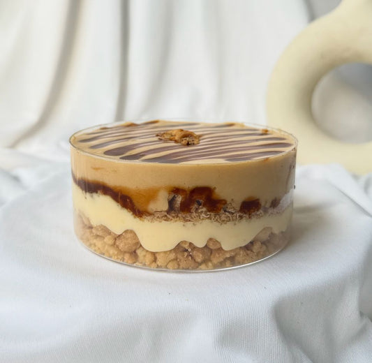 Banana Banoffee Crunch CakeNafa