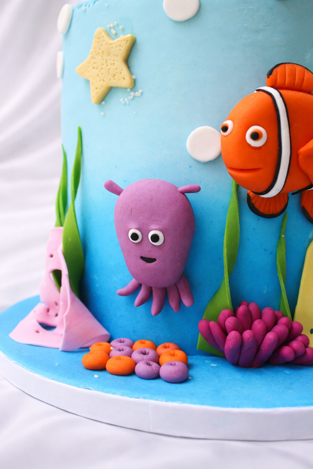 Finding Nemo Cake