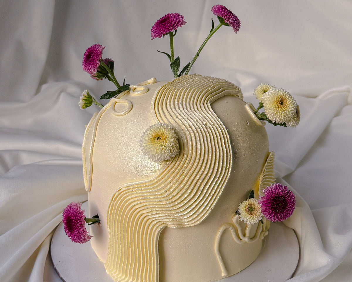 Golden Wave Floral Cake