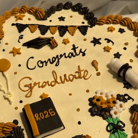 Graduation Pull-Apart Cupcake Cake featuring 10 decorated cupcakes