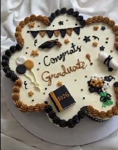 Graduation Pull-Apart Cupcake Cake featuring 10 decorated cupcakes