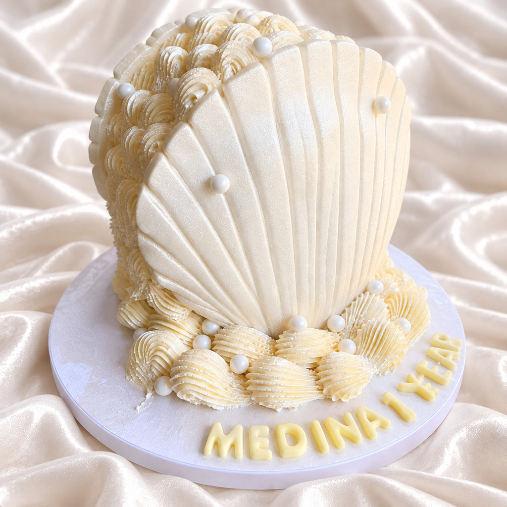 The Pearl Dream Cake