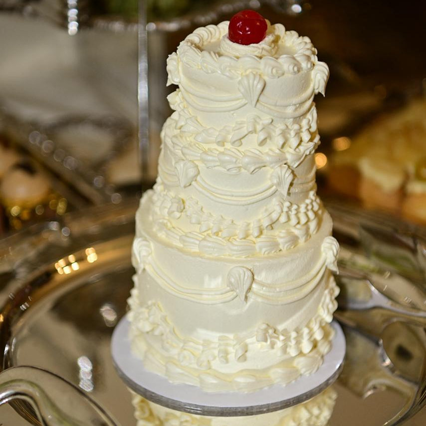 The Little Cherry Cake