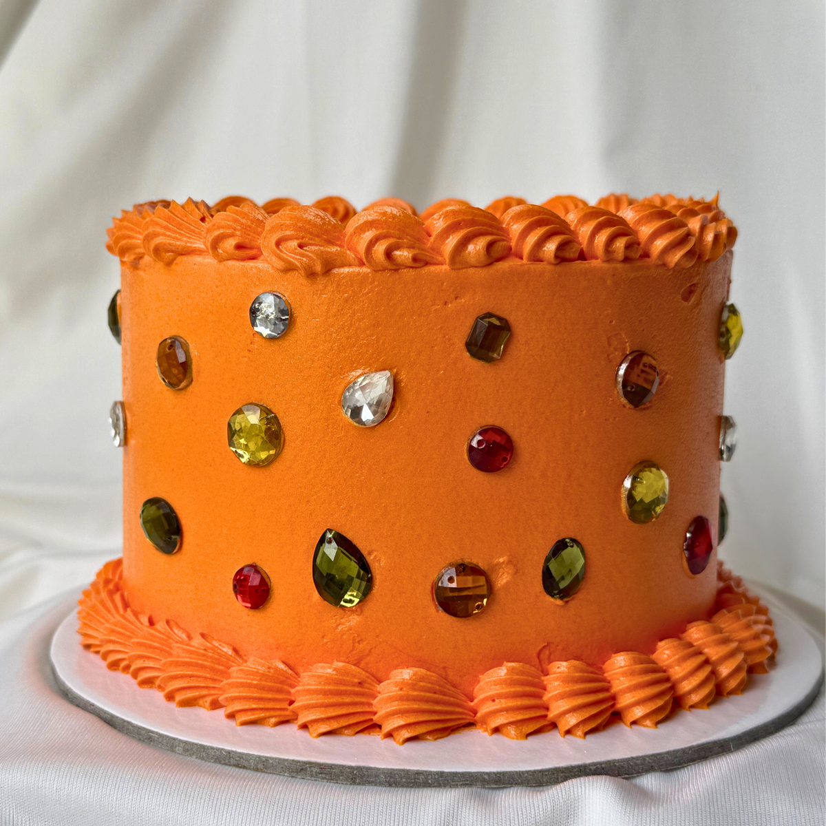 ✨ The Rhinestone Showstopper Cake – Show Girl Collection ✨
