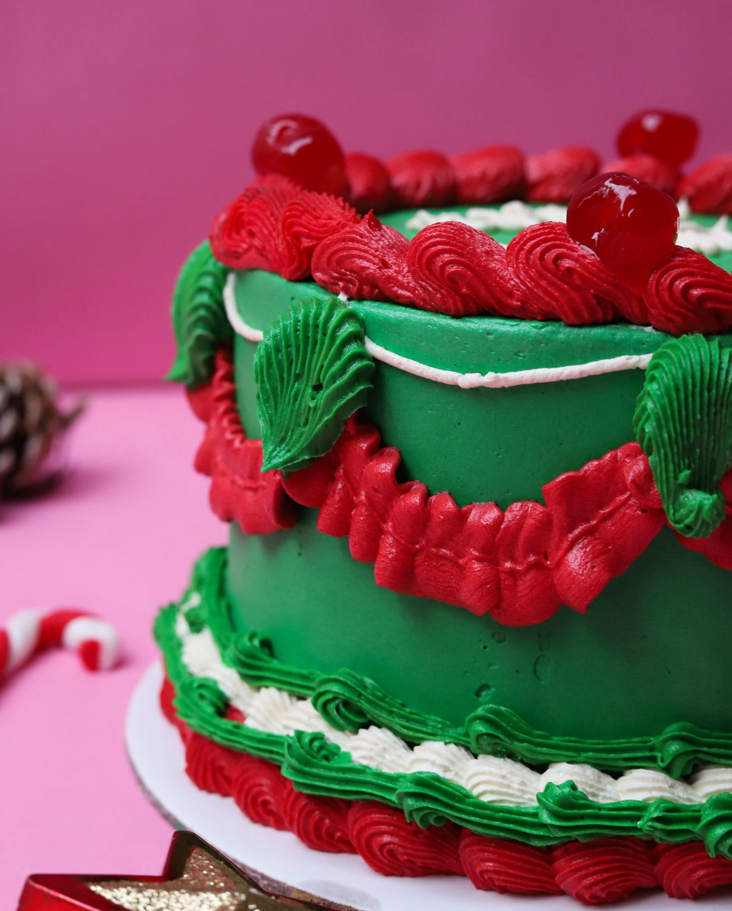 Vintage Green Christmas Cake!