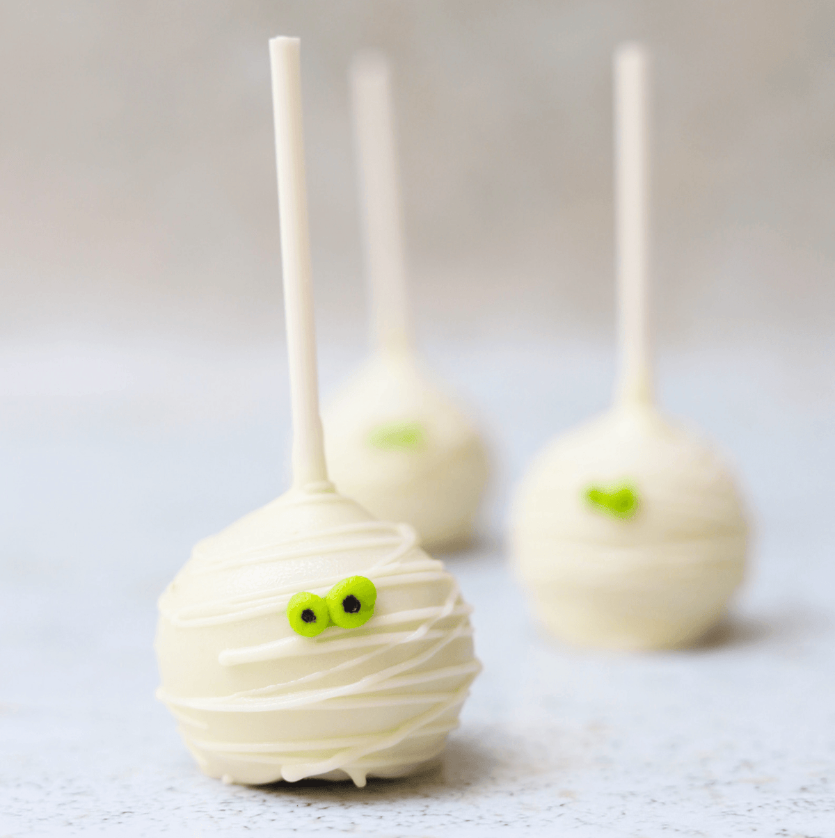 Halloween Cake Pops! - Nino’s Bakery