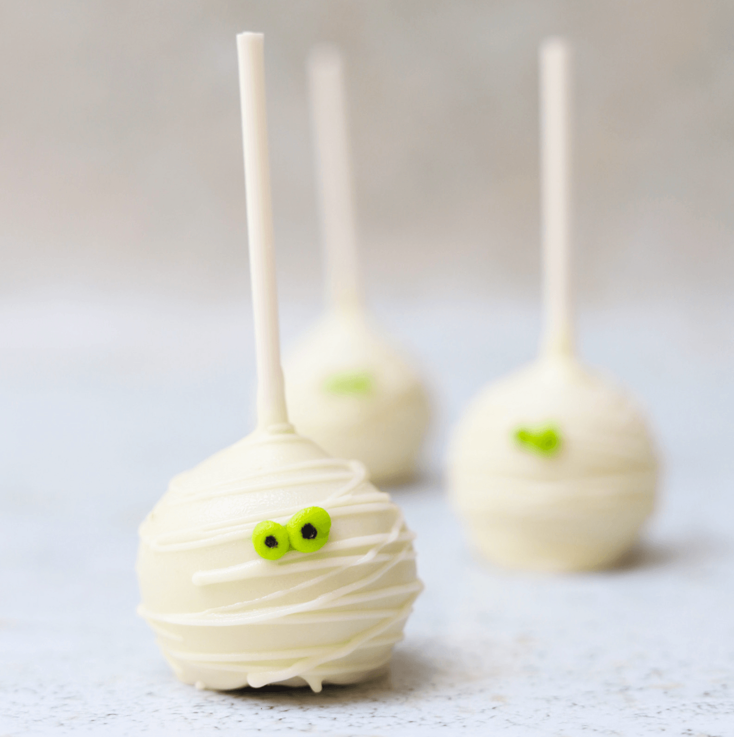 Halloween Cake Pops! - Nino’s Bakery