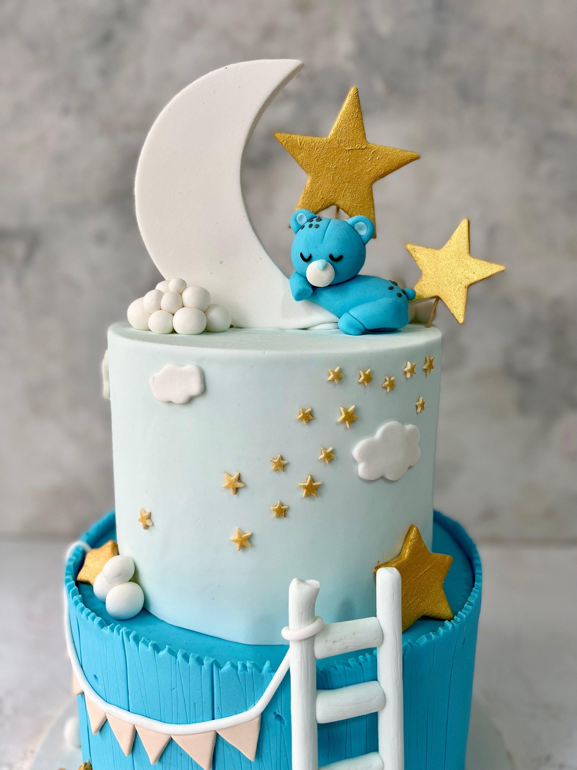 Welcoming A Golden Star Cake - Nino’s Bakery